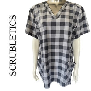 🛍️3/$40 Scrubletics Short Sleeve Grey Check Scrub Top Front  Pockets Extra Large